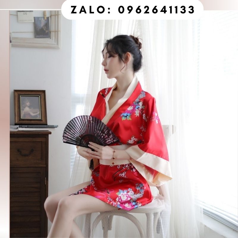 Cosplay kimono Nhật Bản màu đỏ